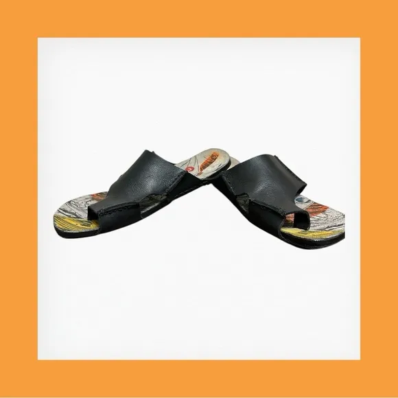 🩴  men’s black leather GBX sandal size 11 NWT and box