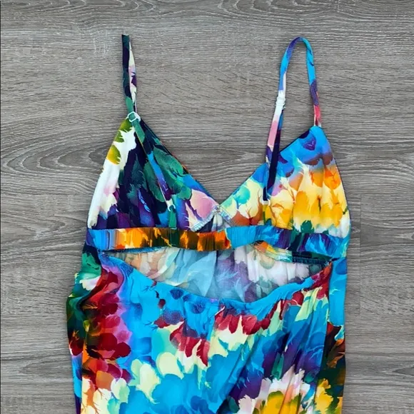 ❤️ Rainbow Tie Dye Maxi Dress NWOT