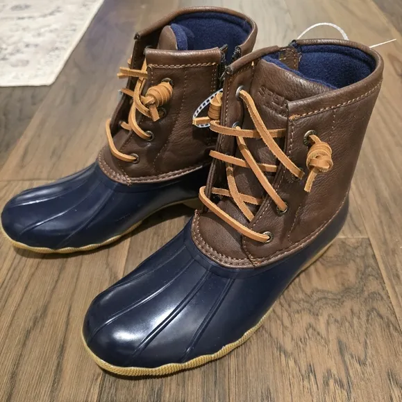 🆕 Sperry Topsider Saltwater Duck Boot Navy Brown Leather Classic