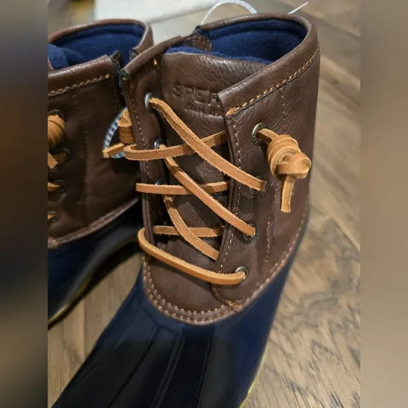 🆕 Sperry Topsider Saltwater Duck Boot Navy Brown Leather Classic