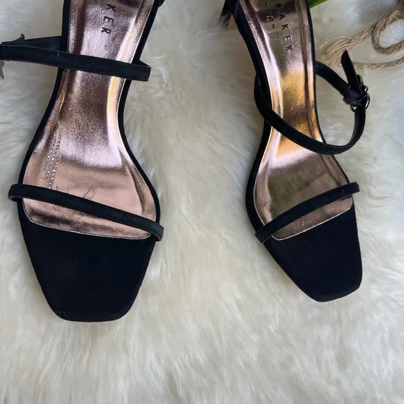 - Ted Baker🍂🍁three strap black suede heels 38