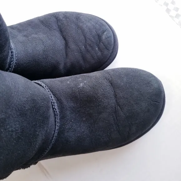 🌸 UGG | Classic Tall II Suede Sherpa lined Boots, size 6, Black