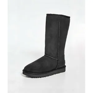 🌸 UGG | Classic Tall II Suede Sherpa lined Boots, size 6, Black