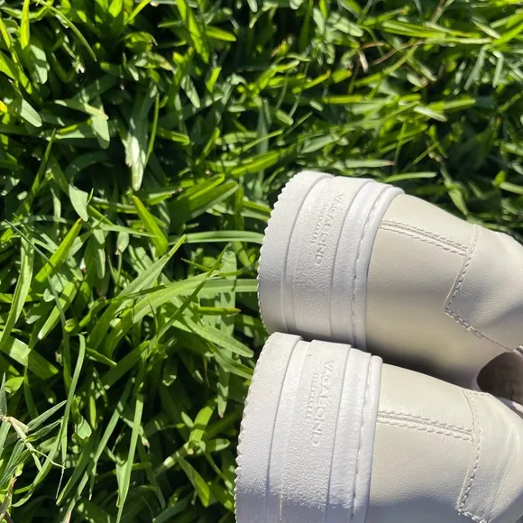- VAGABOND Judy platform Sneakers cream leather size 37 US 7 women $160