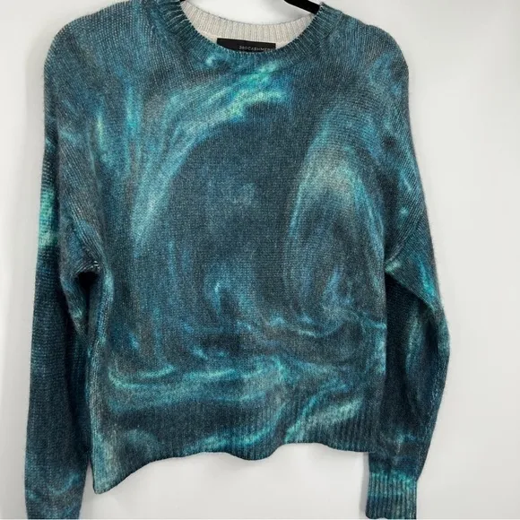 360 CASHMERE Women's Padma Marble Print Cashmere Long Sleeve Pullover Sweater