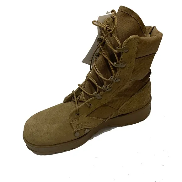 8.5 / Army combat boots hat weather