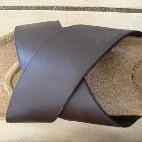Abercrombie &amp; Fitch Men’s Leather Cork Crossover Slides Size 8 NEW in BOX