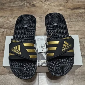 Adidas adissage comfort slides Men's 11