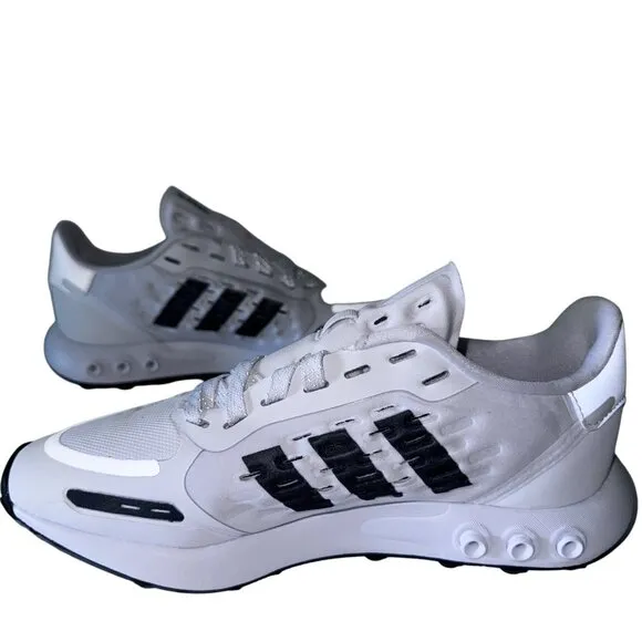 Adidas Boys Size 4.5 LA Trainer 3 White &amp; Black Sneakers Reflective Youth Kids