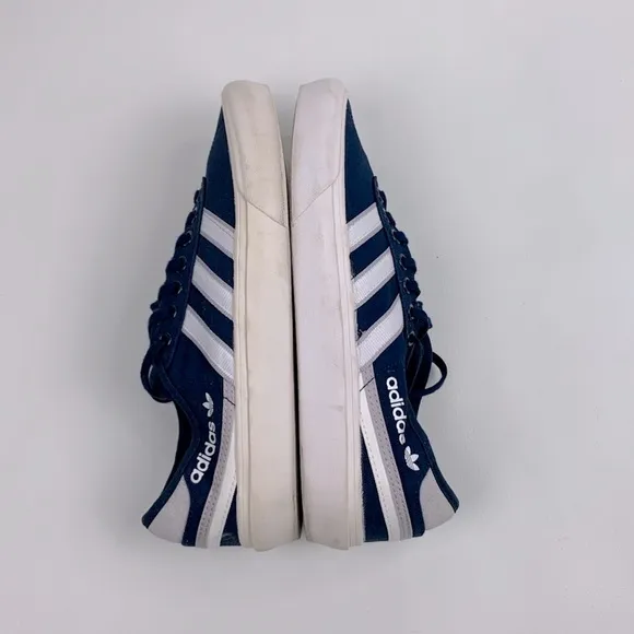 Adidas Men's Navy Blue White Stripe Sneakers Size 8.5 Lace up Low profile