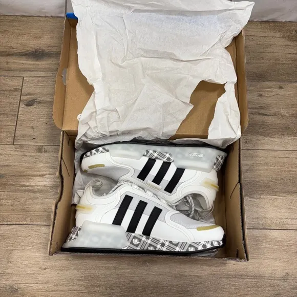 adidas Nmd V3 Mens Fashion Sneakers in White Black - 4