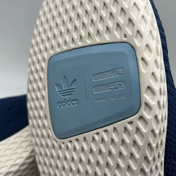 Adidas Originals x Pharrell Williams Hu sneakers in navy and off-white- Men 7- B