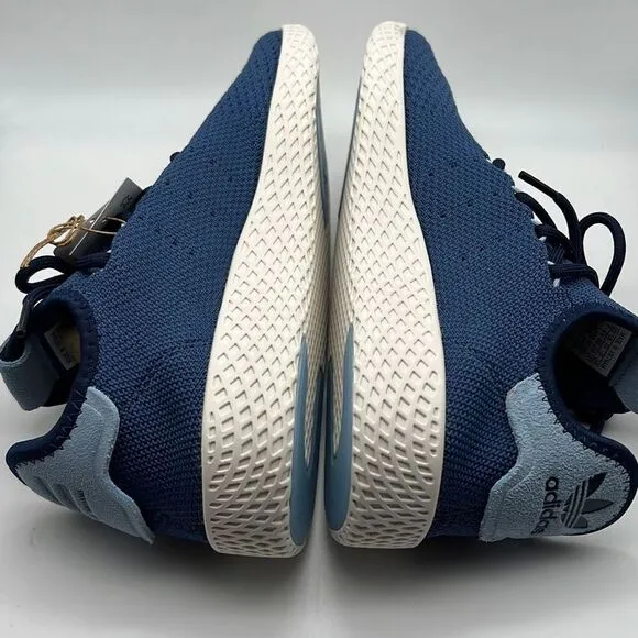 Adidas Originals x Pharrell Williams Hu sneakers in navy and off-white- Men 7- B