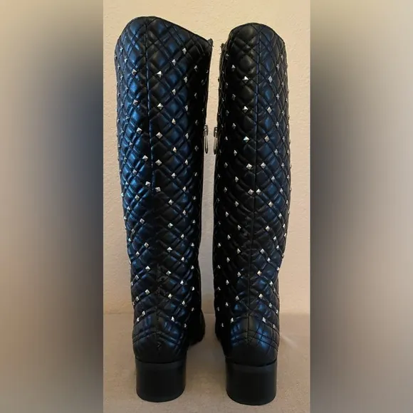 Adrienne Vittadini Leather Boots