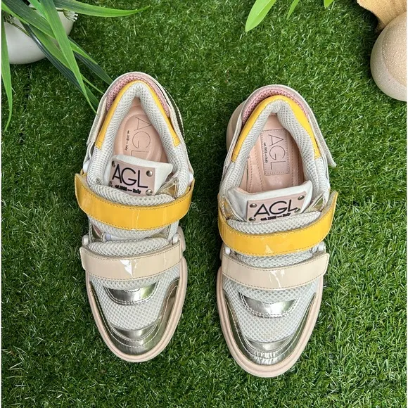 AGL Chunky Platform Patent Leather Velcro size 37/7