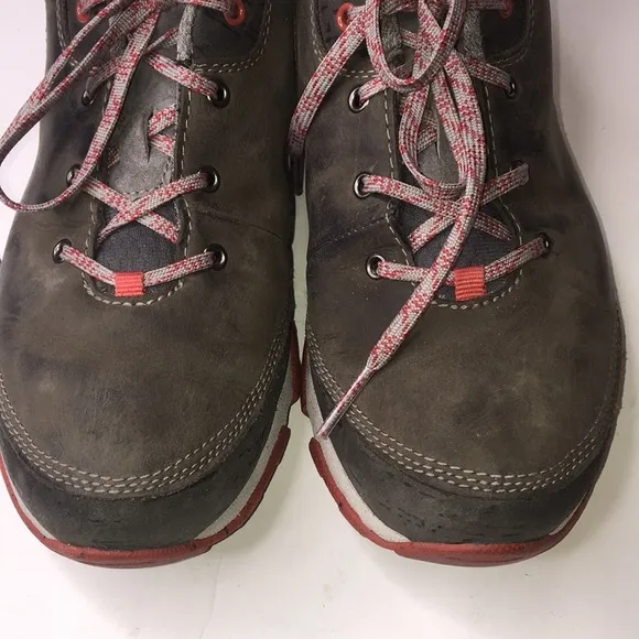 Ahnu Sugar Venture Gray and Brown Suede Leather Low Top Sneakers
