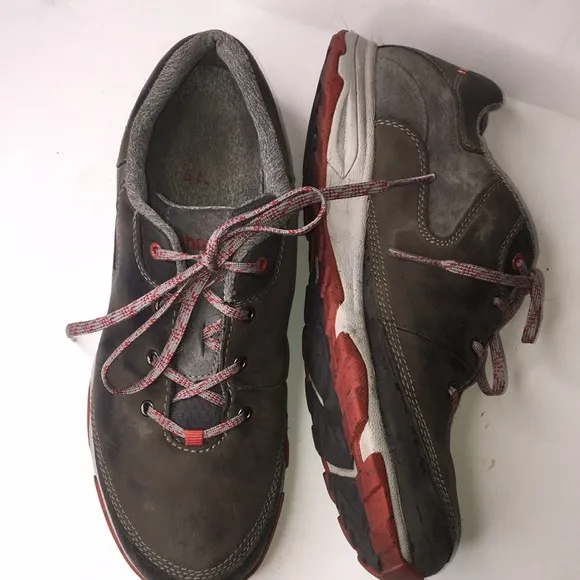 Ahnu Sugar Venture Gray and Brown Suede Leather Low Top Sneakers