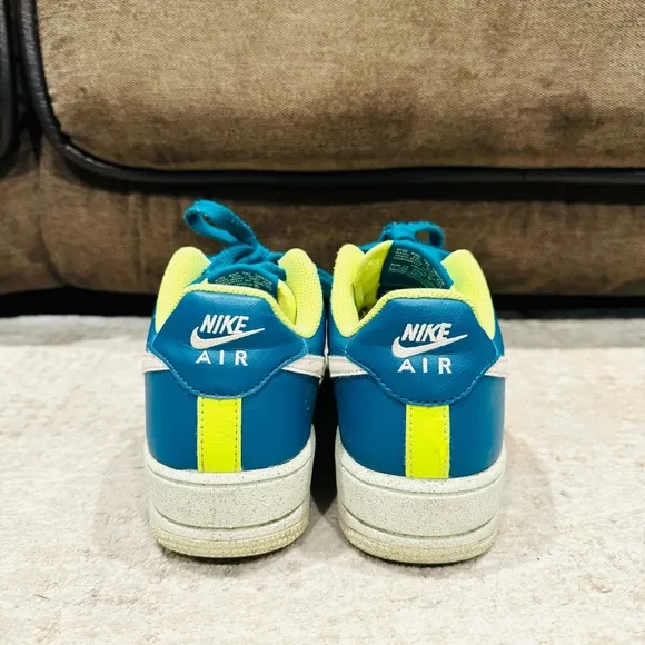 Air Force 1s Phatom crater green volt lace up sneakers woman’s 6y