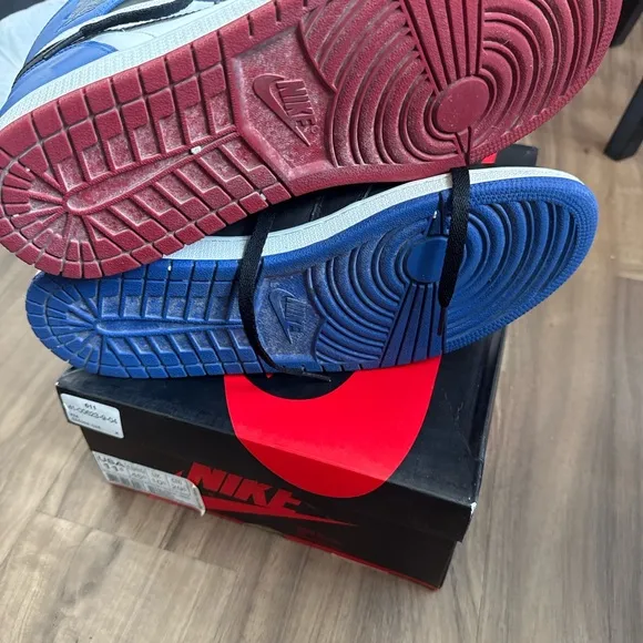 Air Jordan 1 Black and Red High-Top Sneakers Top 3 bred, black toe, royal