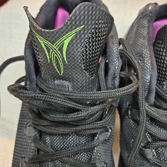 Air Jordan Melo M12 The Dungeon Basketball Shoes Sneakers Mens Size 8.5