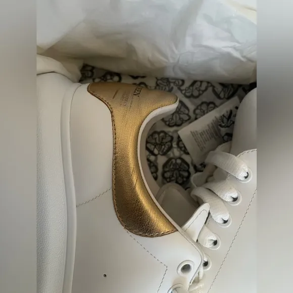 Alexander McQueenOversized Sneakers 42.5 (9.5 US)