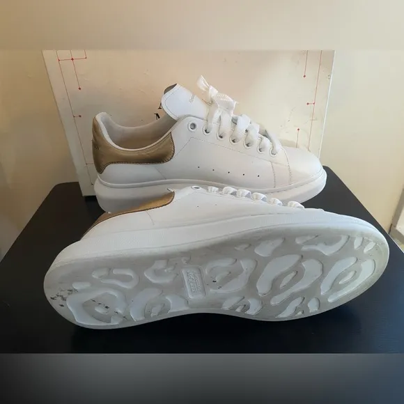 Alexander McQueenOversized Sneakers 42.5 (9.5 US)