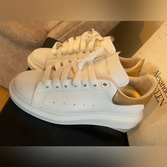 Alexander McQueenOversized Sneakers 42.5 (9.5 US)