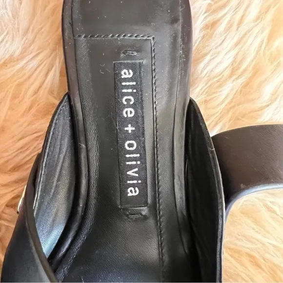 Alice   Olivia Lana Ankle Wrap Black Flats Sz-7.5
