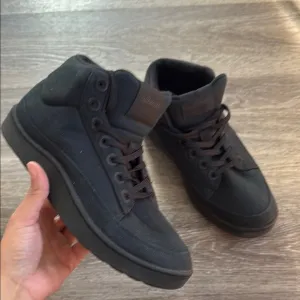 allbirds Black High-Top Sneakers 9.14 CPT Men’s Fashion Sneakers Lifting