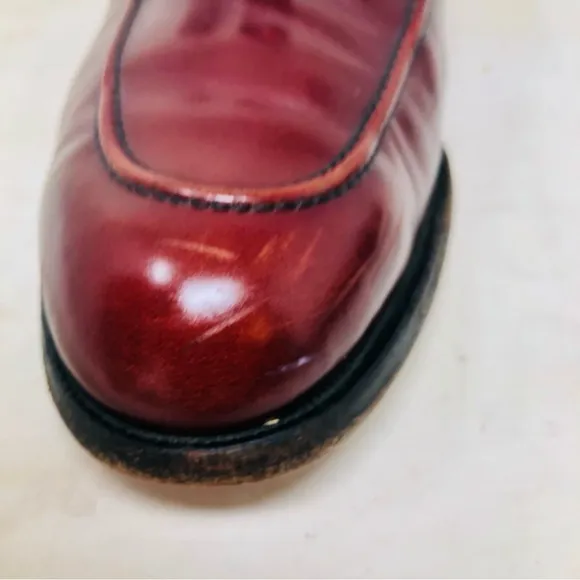 Allen Edmonds Saratoga Burgundy Leather Tasseled Loafers