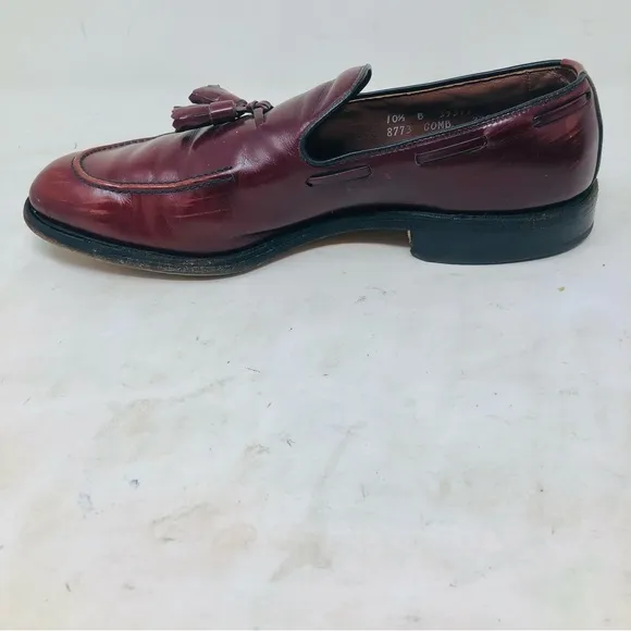 Allen Edmonds Saratoga Burgundy Leather Tasseled Loafers