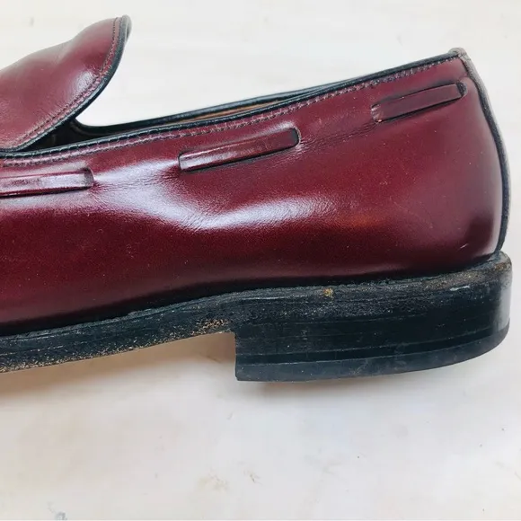 Allen Edmonds Saratoga Burgundy Leather Tasseled Loafers