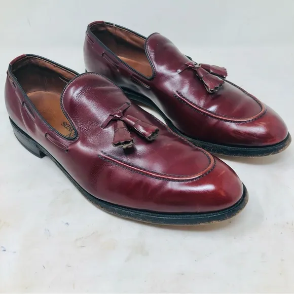 Allen Edmonds Saratoga Burgundy Leather Tasseled Loafers