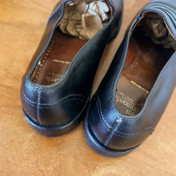 Allen Edmonds • Westchester black leather loafers slip on dress shoes loafers