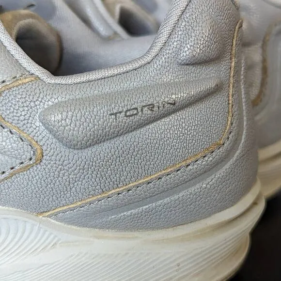 Altra Torin 5 Leather Shoes Gray Womens 7.5 Workout Gym Trail Running Sneakers