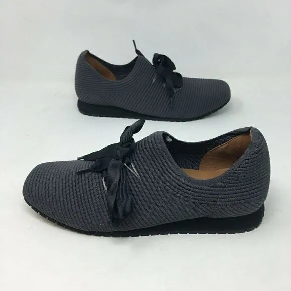 'Amour Des Pieds Women's Sneakers Grey Size 7.5 Taimah Sporty Fashion Woven