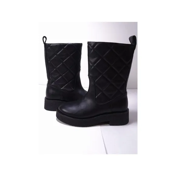 &amp; Other Stories Women's Quilted Leather Flat Moto Boots 6.5 NWOB 298