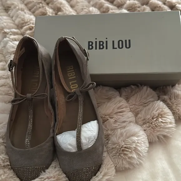 Anthropologie Bibi Lou | Rhinestone Ballet Flats | 36 / 6