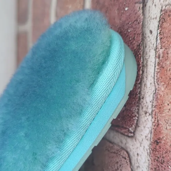 Anthropologie EMU Australia Aqua Teal Fuzzy Naledi Tie-Dye Women's Slippers 6