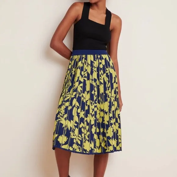 Anthropologie Leandra Pleated Sweater Skirt Large Floral Sz Large NWT Green