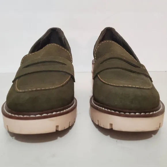 Aqua College Diana Olive suede leather lug sole platform loafers 7