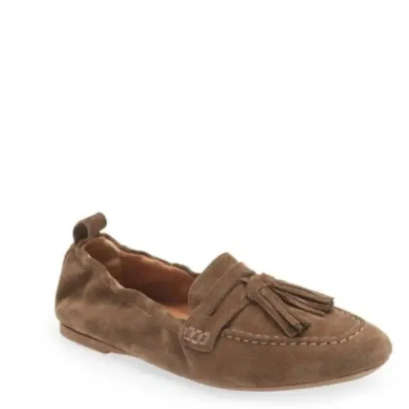 Aquatalia Journee Tassel Loafer Flats in Authentic Taupe Suede Size 6.5