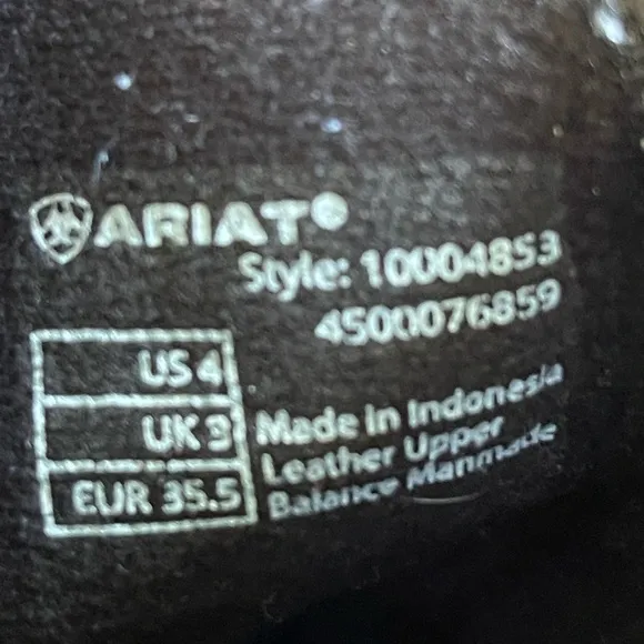 Ariat boots boots size 4