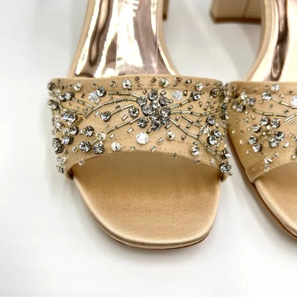 Badgley Mischka Womens Blaine Latte Satin Jeweled Dress Sandals Heels Shoes 9