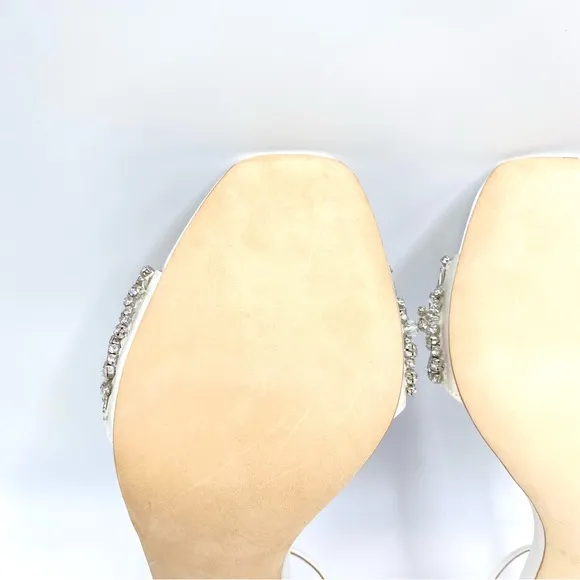 Badgley Mischka Women's Rider Soft White Satin Jewel Embellished Heels Shoes 10