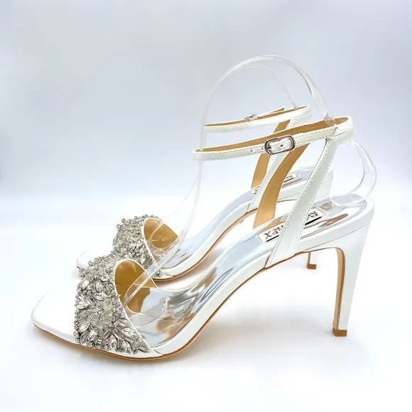 Badgley Mischka Women's Rider Soft White Satin Jewel Embellished Heels Shoes 10