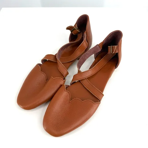 Bali Elf Mangrove Tan Leather Scalloped Flats