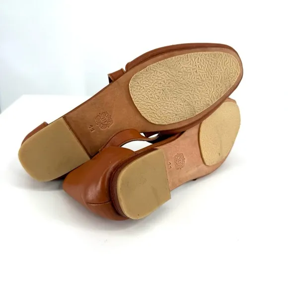 Bali Elf Mangrove Tan Leather Scalloped Flats