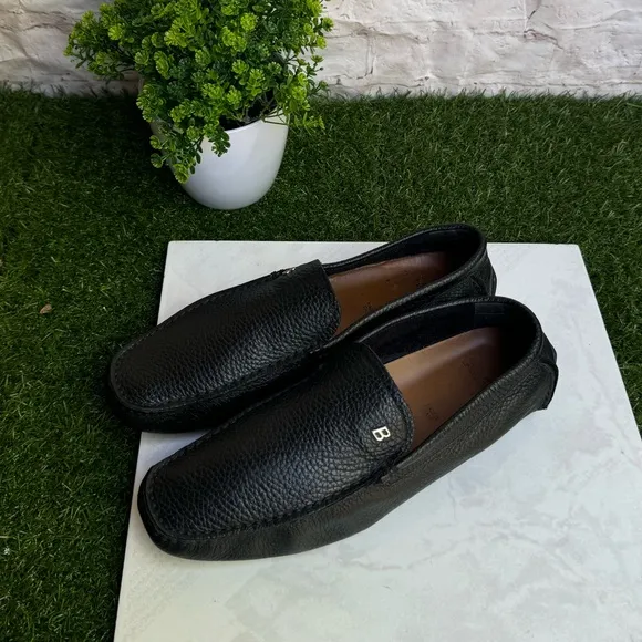 BALLY Black Leather loafer men size 7.5