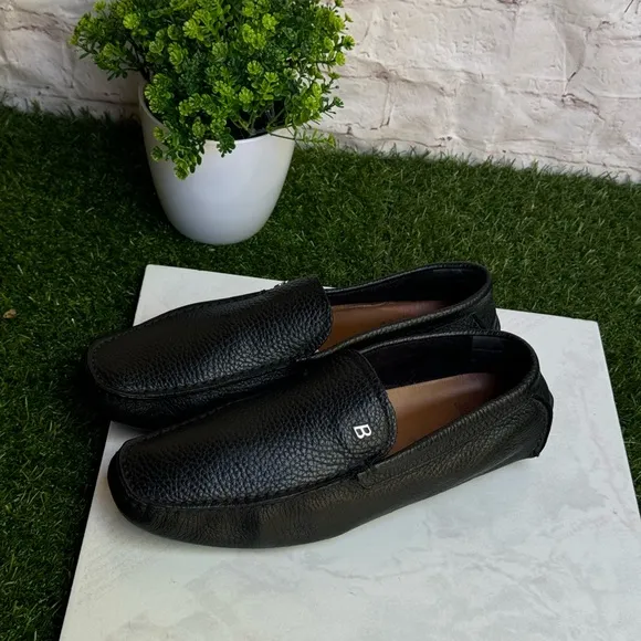 BALLY Black Leather loafer men size 7.5